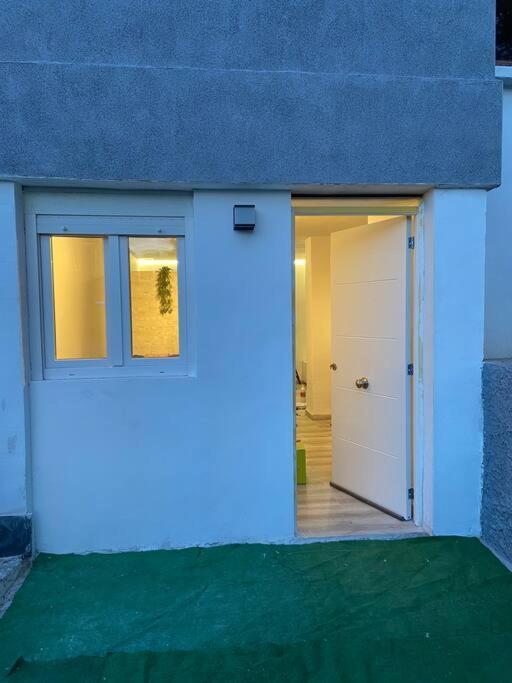 Loft, Muy Cerca De Playa Y Castillo Tamarit Tarragona Kültér fotó